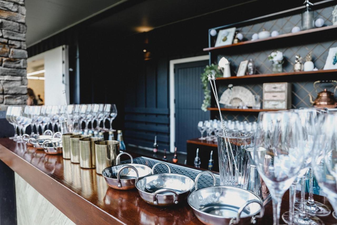 Hus - Boutique Venue & Accommodation Riverhead Esterno foto